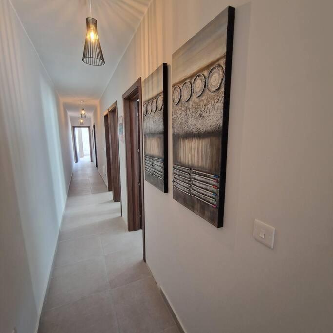 Centrally Located, Well Equipped, Stylish Flat. Bahía de San Pablo Exterior foto
