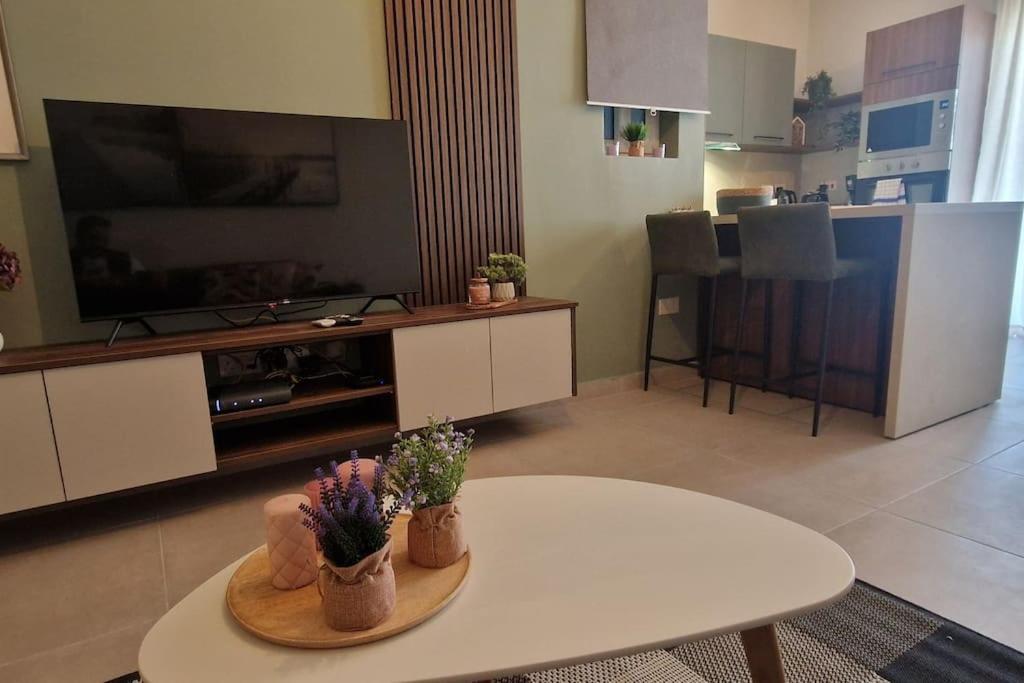 Centrally Located, Well Equipped, Stylish Flat. Bahía de San Pablo Exterior foto