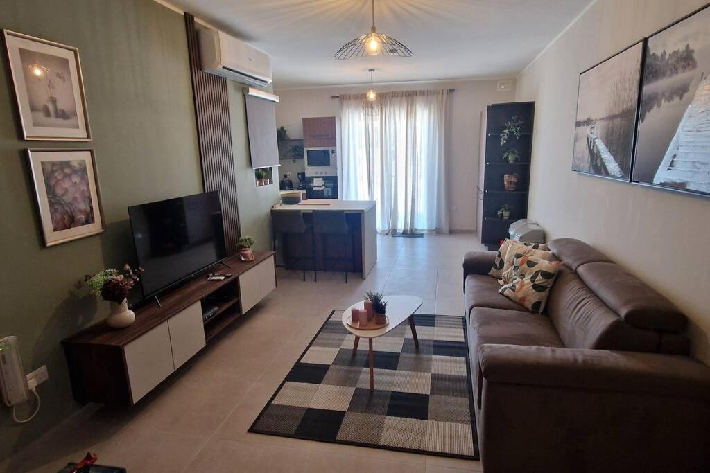 Centrally Located, Well Equipped, Stylish Flat. Bahía de San Pablo Exterior foto
