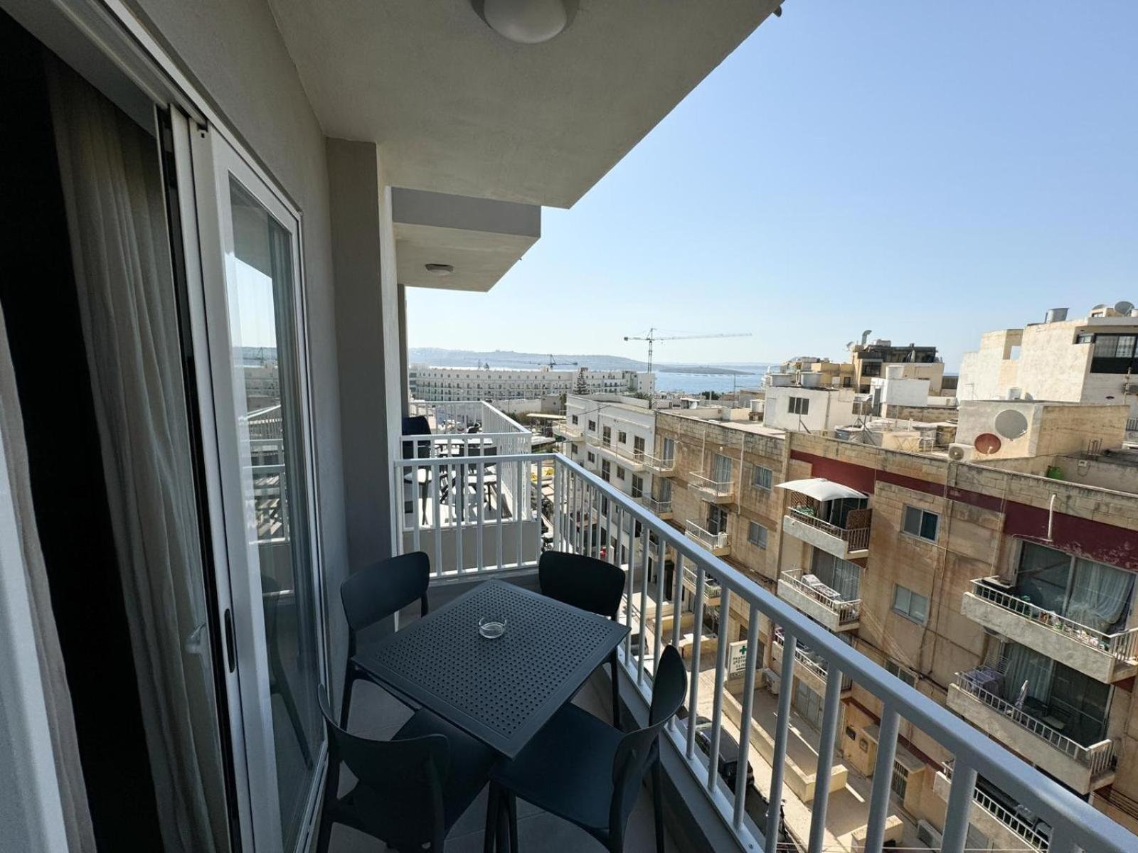 Centrally Located, Well Equipped, Stylish Flat. Bahía de San Pablo Exterior foto