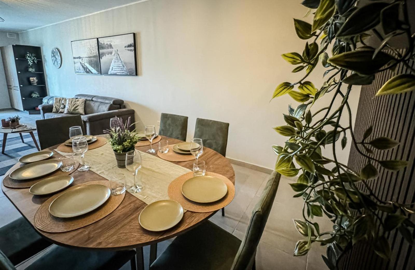 Centrally Located, Well Equipped, Stylish Flat. Bahía de San Pablo Exterior foto