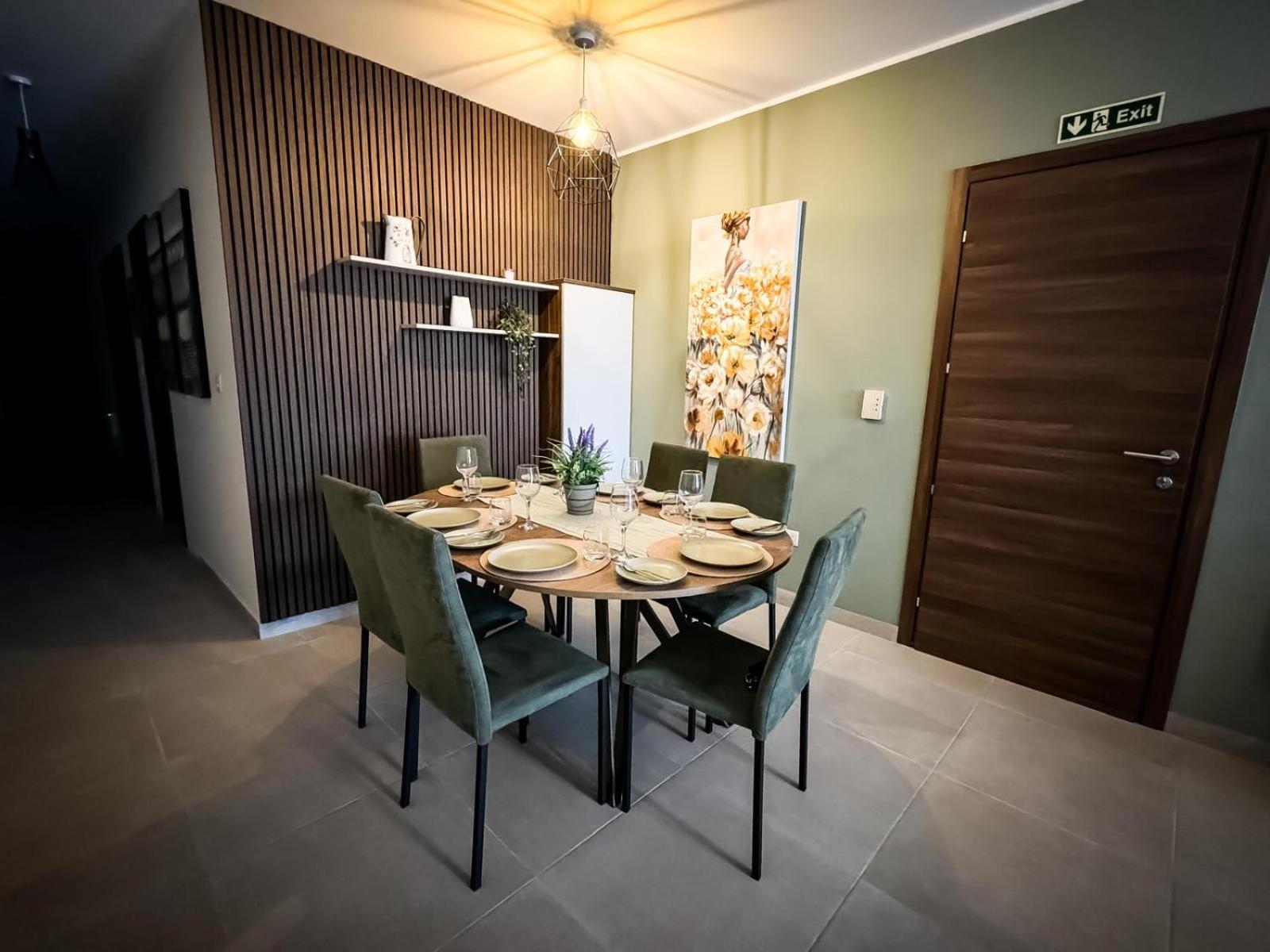 Centrally Located, Well Equipped, Stylish Flat. Bahía de San Pablo Exterior foto
